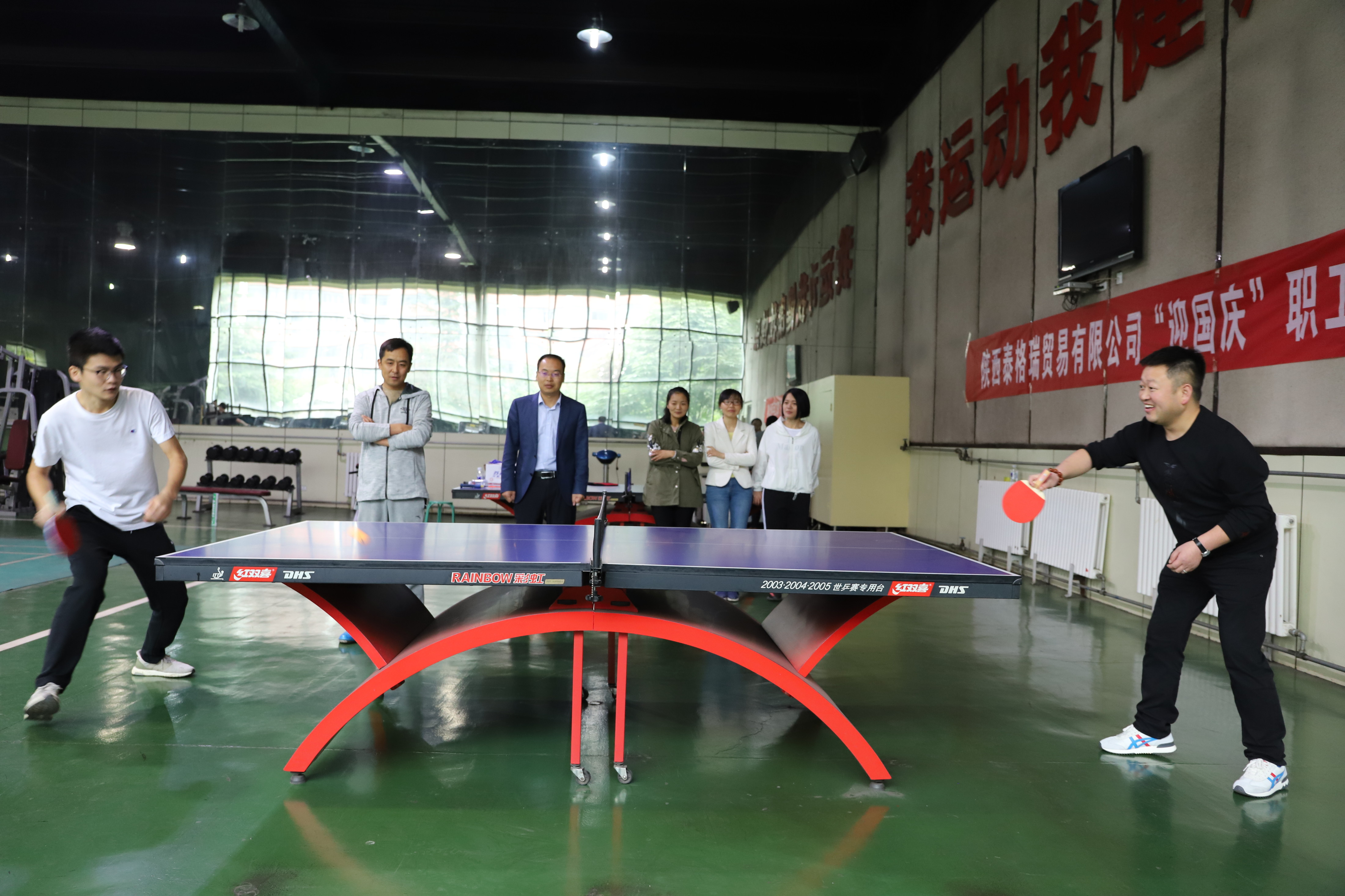 打乒乓.jpg